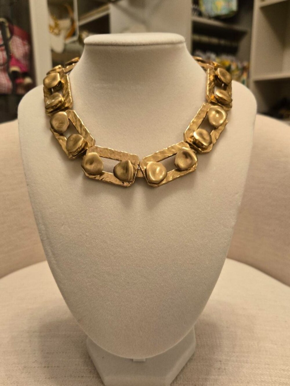 Tory Burch Brutalist Link Necklace